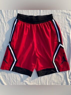 Air Jordan Basketball Shorts Dryfit 6” inseam RN#56323 Mens XL Jordan Logo